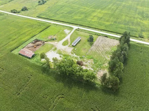 View/Area - 18236 90th St, Maynard, IA 50655 photo 2 of 7