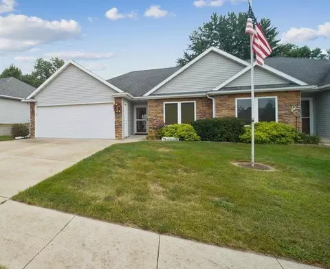 305 Pine St, Janesville, IA 50647