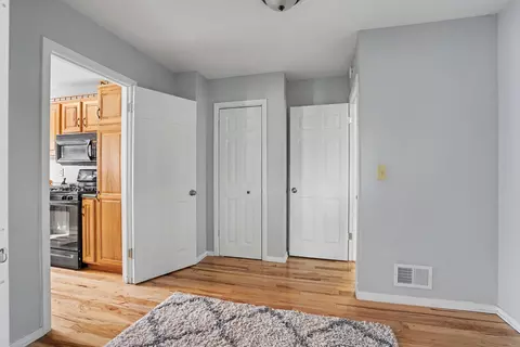Entry Way - 1740 Corning Ave, Waterloo, IA 50701 photo 3 of 3