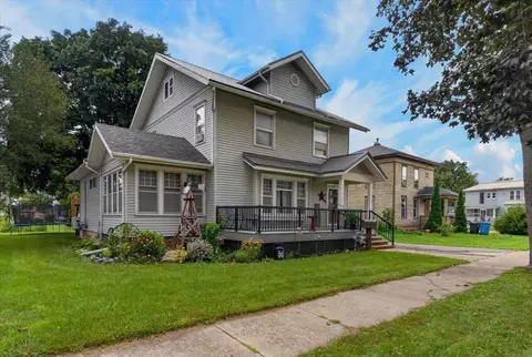 312 N Walnut Ave, New Hampton, IA 50659