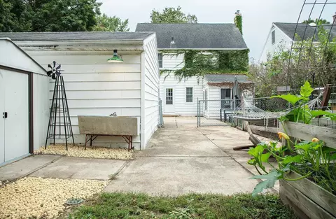 Exterior - 515 Cornwall Ave, Waterloo, IA 50702 photo 9 of 10