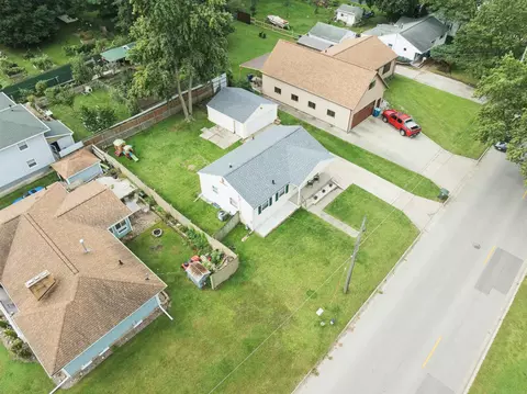 View/Area - 1746 E Mitchell Ave, Waterloo, IA 50702 photo 3 of 4