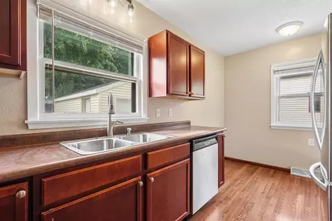 Kitchen - 1746 E Mitchell Ave, Waterloo, IA 50702 photo 3 of 3