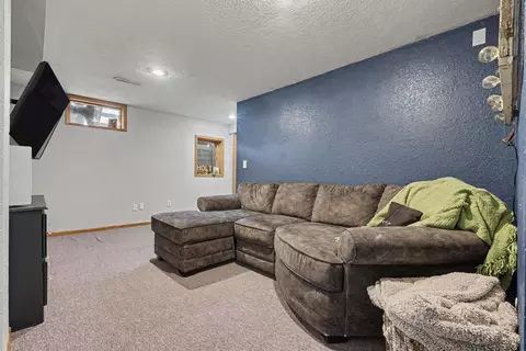 Other - 1004 David Dr, Independence, IA 50644 photo 6 of 10