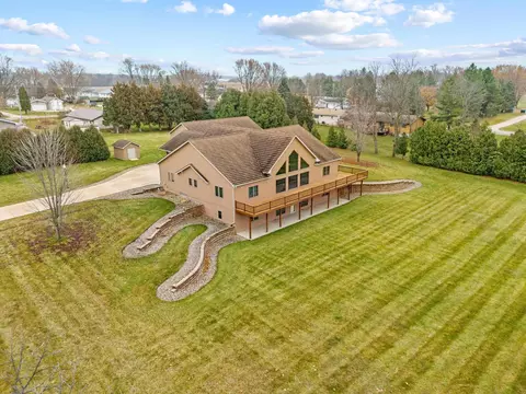 View/Area - 101 E 13th St, Sumner, IA 50674 photo 3 of 9