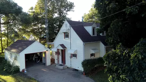 Exterior - 219 Main St, Plainfield, IA 50666 photo 2 of 11