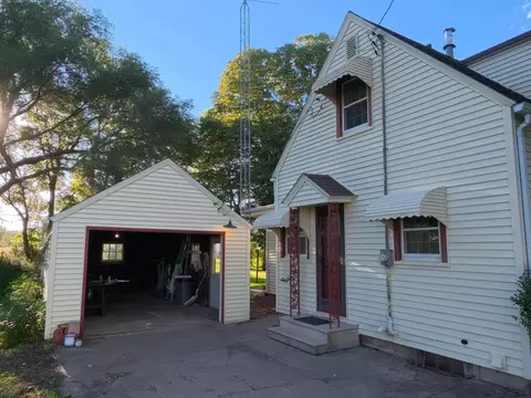 Exterior - 219 Main St, Plainfield, IA 50666 photo 5 of 11