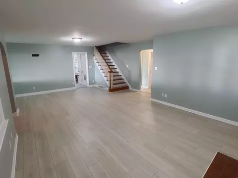 Living - 219 Main St, Plainfield, IA 50666 photo 3 of 4