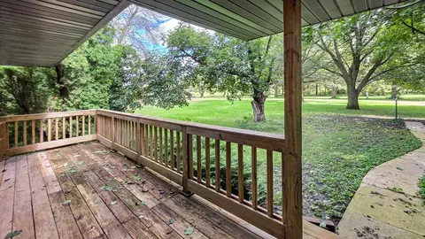 Exterior - 13726 230th St, Eldora, IA 50627 photo 2 of 5