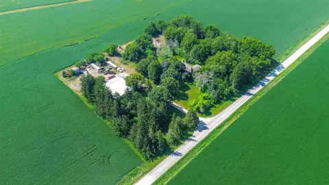 View/Area - 13726 230th St, Eldora, IA 50627 photo 4 of 4