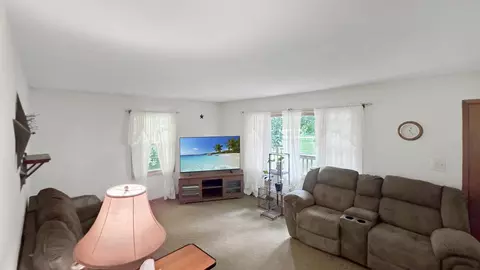 Living - 13726 230th St, Eldora, IA 50627 photo 3 of 3