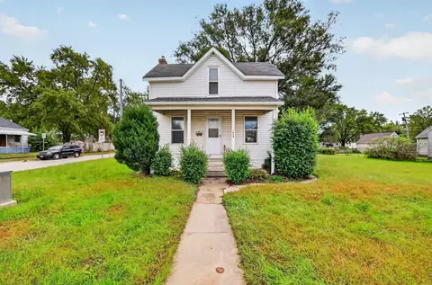 1644 Logan Ave, Waterloo, IA 50703