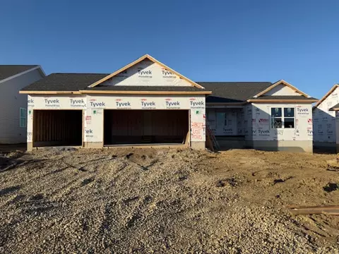 2807 Amber Valley Rd, Cedar Falls, IA 50613
