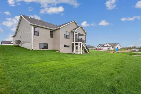 Exterior - 4610 Sonoma Dr, Cedar Falls, IA 50613 photo 6 of 6