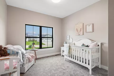 Bedroom - 4610 Sonoma Dr, Cedar Falls, IA 50613 photo 5 of 7