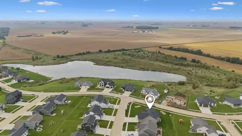 View/Area - 4610 Sonoma Dr, Cedar Falls, IA 50613 photo 5 of 5