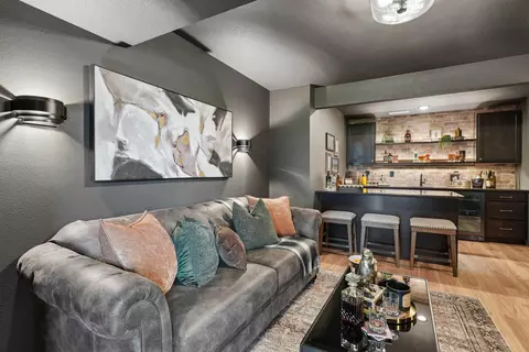 Living - 4610 Sonoma Dr, Cedar Falls, IA 50613 photo 6 of 7