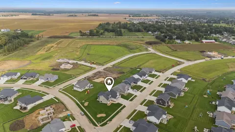 View/Area - 4610 Sonoma Dr, Cedar Falls, IA 50613 photo 4 of 5