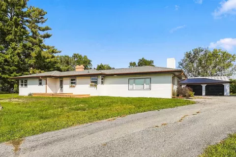2259 Glasgow Rd, Fairfield, IA 52556