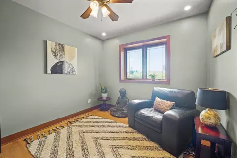 Bedroom - 402 Eagle Ct, Shellsburg, IA 52332 photo 6 of 6