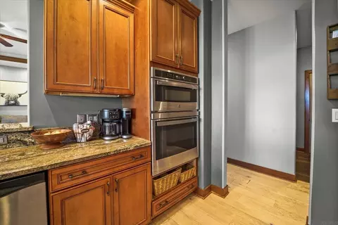 Kitchen - 402 Eagle Ct, Shellsburg, IA 52332 photo 6 of 6