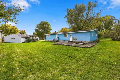 Exterior - 1024 Triangle Dr, Shell Rock, IA 50670 photo 5 of 5