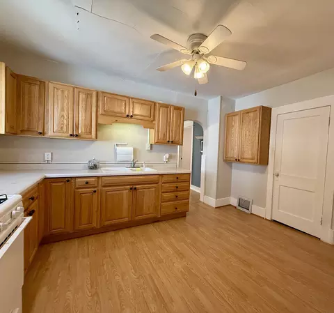Kitchen - 612 Upton Ave, Waterloo, IA 50701 photo 1 of 3