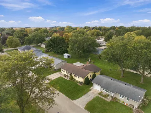 View/Area - 417 N Maple St, Sumner, IA 50674 photo 3 of 3