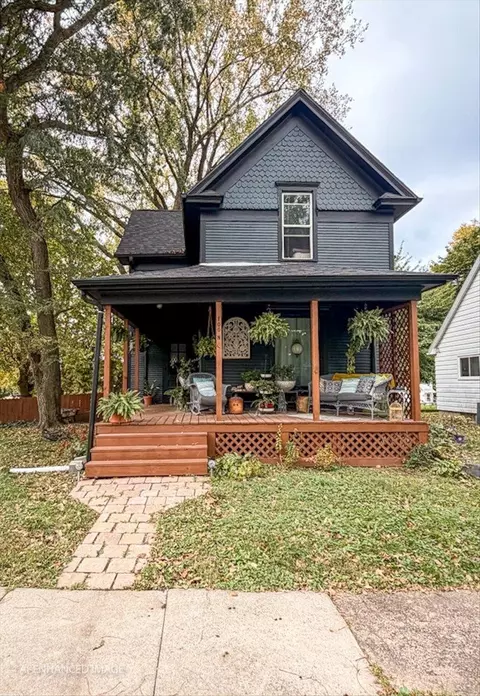 100 N Russell, Denver, IA 50622
