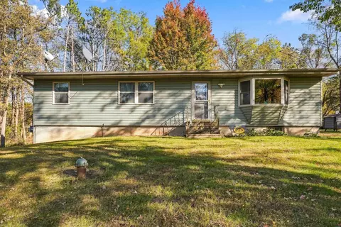 7834 Clark St, Janesville, IA 50647
