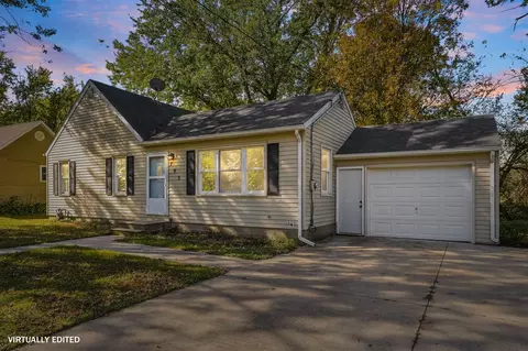 705 SW 9th Ave, Independence, IA 50644