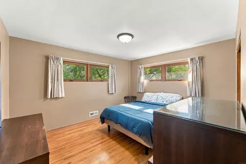 Bedroom - 4212 Crestview Dr, Cedar Falls, IA 50613 photo 1 of 5