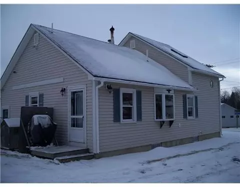 4 Spruce St, Jackman, ME 04945 photo 1