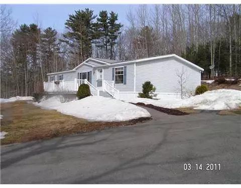 1 Crabtree Rd, Hope, ME 04847 photo 1