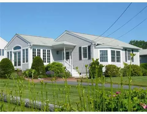 2 Boothby Rd, Kennebunk, ME 04043 photo 1