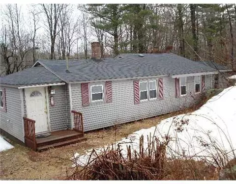 85 Bennett Rd, Alfred, ME 04002 photo 1