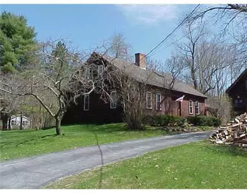 1051 Eastern Rd, Warren, ME 04864 photo 1
