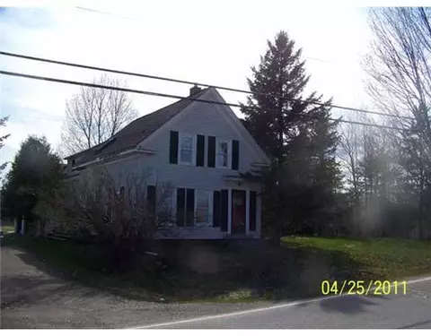 111 Wiswell Rd, Brewer, ME 04412 photo 1