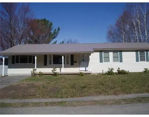 130 Ohio St, Millinocket, ME 04462 photo 1
