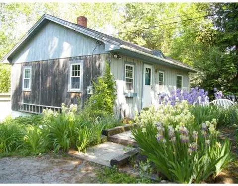 1046 Eastern Rd, Warren, ME 04864 photo 1