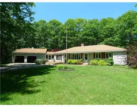 16 Perry Rd, Dresden, ME 04342 photo 1