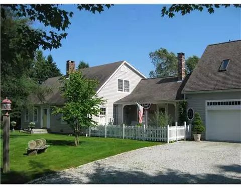 156 Stones Point Rd, Cushing, ME 04563 photo 1