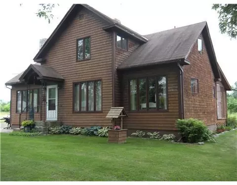 60 Exeter Rd, Corinth, ME 04427 photo 1