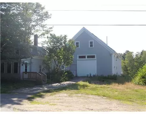 496 Loop Rd, Wells, ME 04090 photo 1