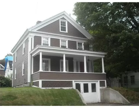 16 School St, Augusta, ME 04330 photo 1