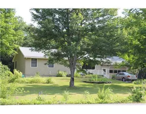 25 Cecile Ave, Augusta, ME 04330 photo 1
