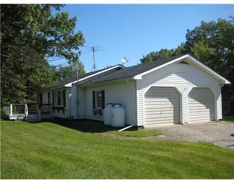 40 Kermit Ln, Thomaston, ME 04861 photo 1