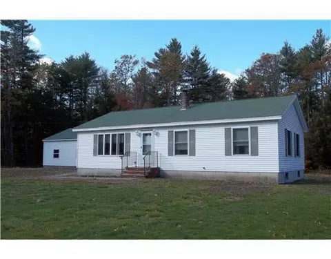 525 Webster Rd, Buxton, ME 04093 photo 1