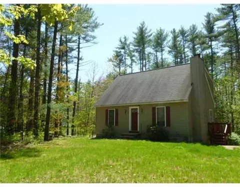 12 Sparrow Dr, Limerick, ME 04048 photo 1