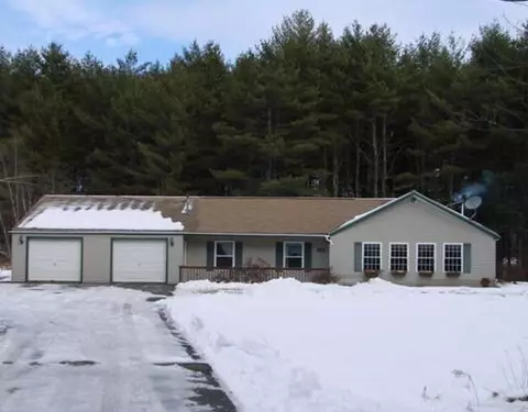 52 Scotty Rd, Sidney, ME 04330 photo 1